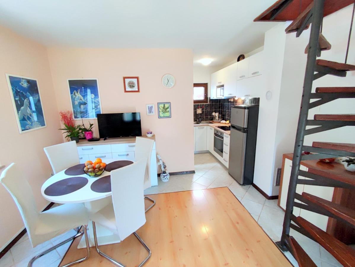 Apartment Pajtak Пореч Екстер'єр фото